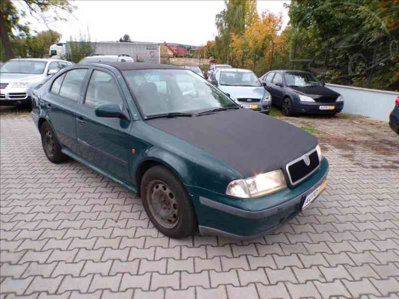 Škoda Octavia 1,9 TDI TAŽNÉ ZAŘÍZENÍ,EKO PLACENO! - foto 1