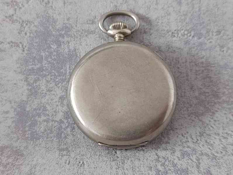 Starožitné kapesní hodinky REVUE  50 mm, erotika - foto 4