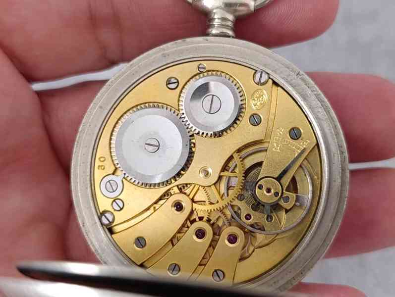 Starožitné kapesní hodinky REVUE  50 mm, erotika - foto 10