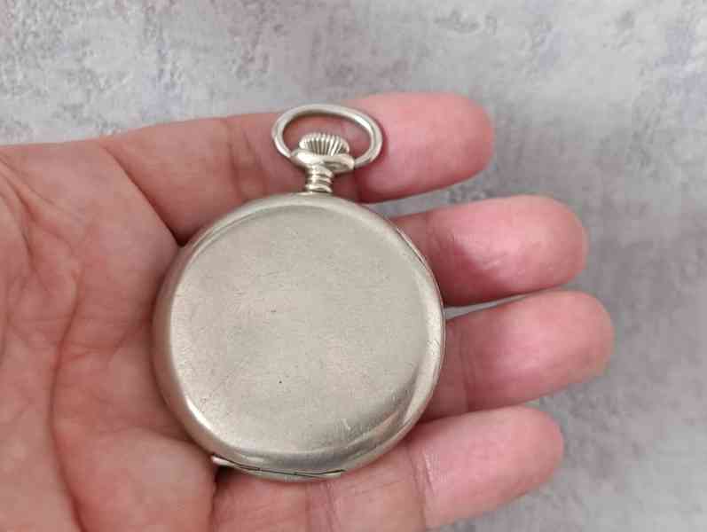 Starožitné kapesní hodinky REVUE  50 mm, erotika - foto 14