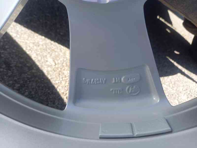 Š.Kodiaq,(2)/VW Tiguan-NOVÁ zimní Alu sada s TPMS-215/65R17. - foto 17