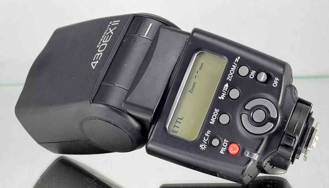 Blesk Canon Speedlite 430 EX II **E-TTL II*GN:43* - foto 4