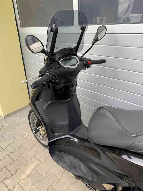 Piaggio Beverly 300 HPe - foto 12