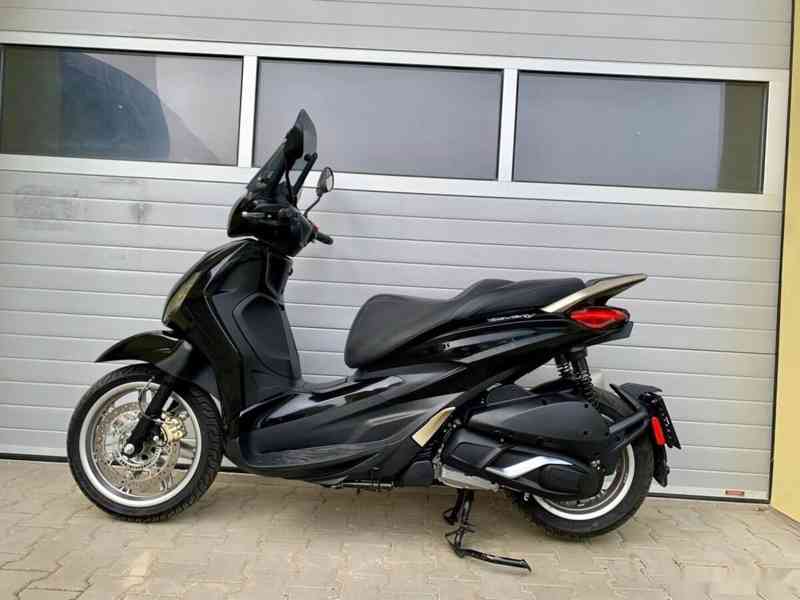 Piaggio Beverly 300 HPe - foto 15