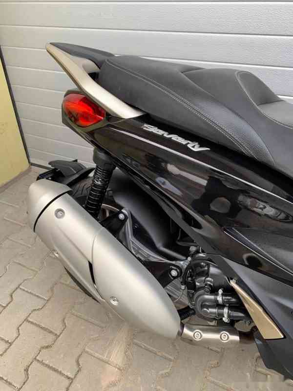 Piaggio Beverly 300 HPe - foto 7