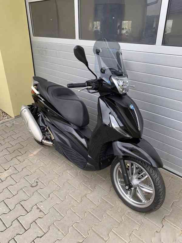 Piaggio Beverly 300 HPe - foto 3