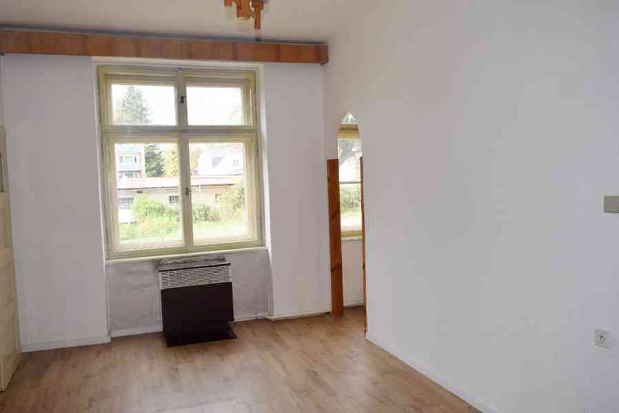 Pronájem bytu 3+kk v centru Dvora Králové n. L. - foto 4