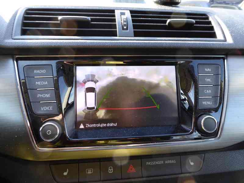 ŠKODA Fabia Combi Style 1,0 TSI 81 kW - foto 20