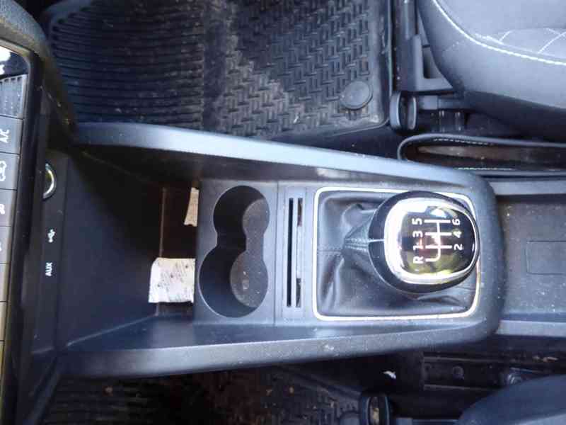 ŠKODA Fabia Combi Style 1,0 TSI 81 kW - foto 24