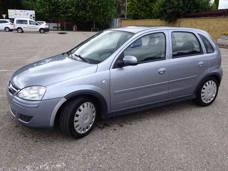 Opel Corsa 1.2i r.v.2005 (klimatizace) - foto 3