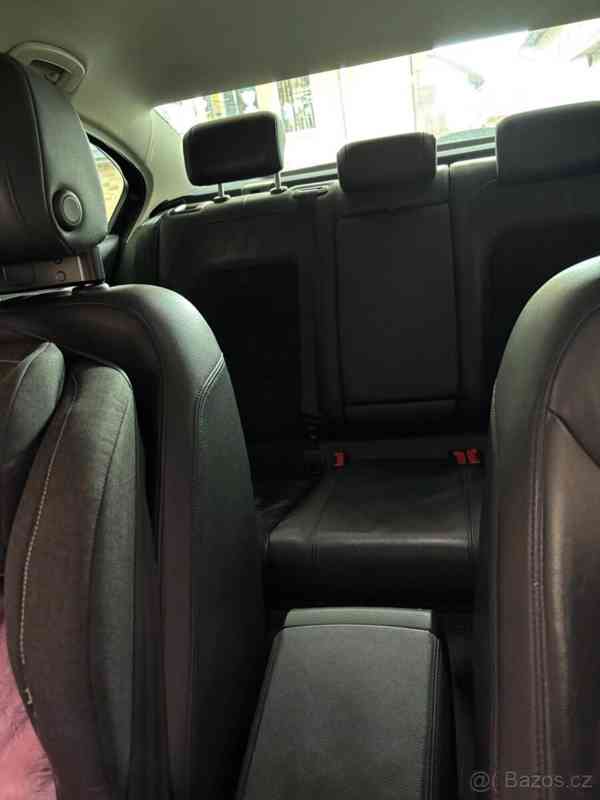 Volkswagen Passat 2,0   R-LINE, 140 kw, VIRTUAL - foto 19