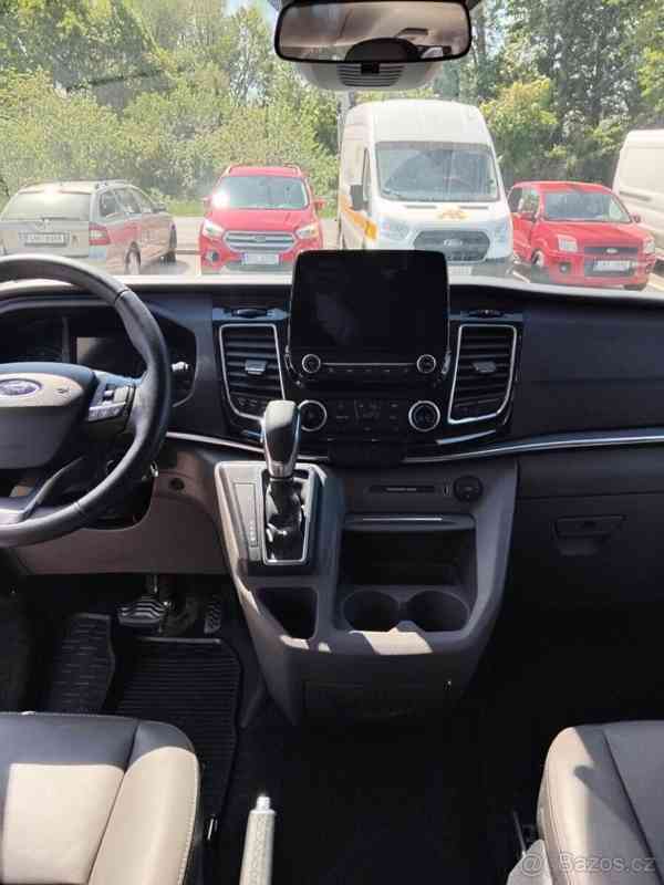 Ford Tourneo Custom 2,0   Titanium X 2022 - foto 7