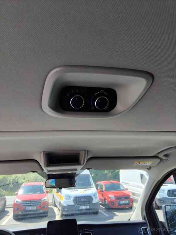 Ford Tourneo Custom 2,0   Titanium X 2022 - foto 13