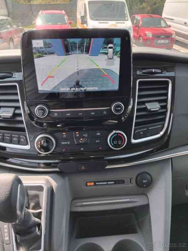 Ford Tourneo Custom 2,0   Titanium X 2022 - foto 8