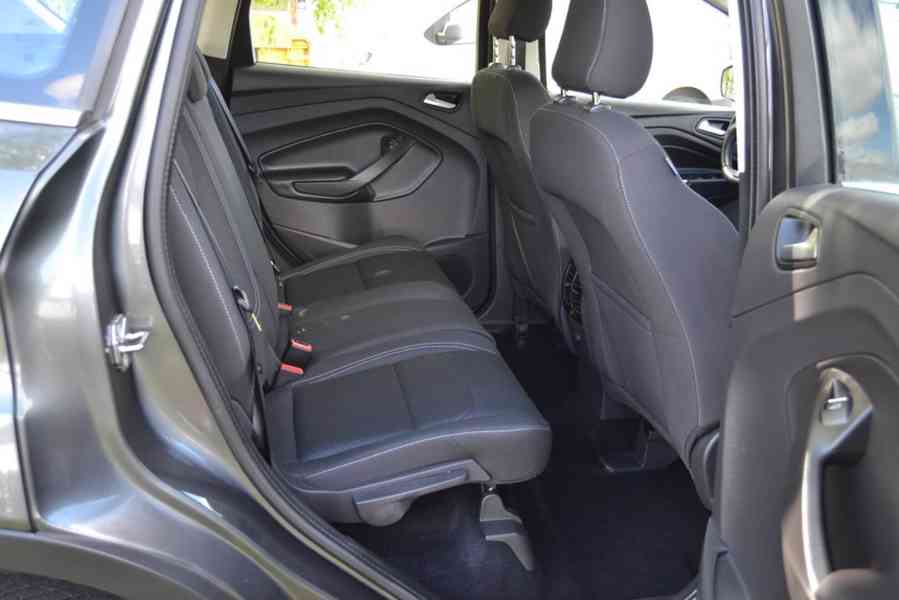 Ford Kuga 2.0 TDCi 110kW Cool&Connect 4x4 - foto 12