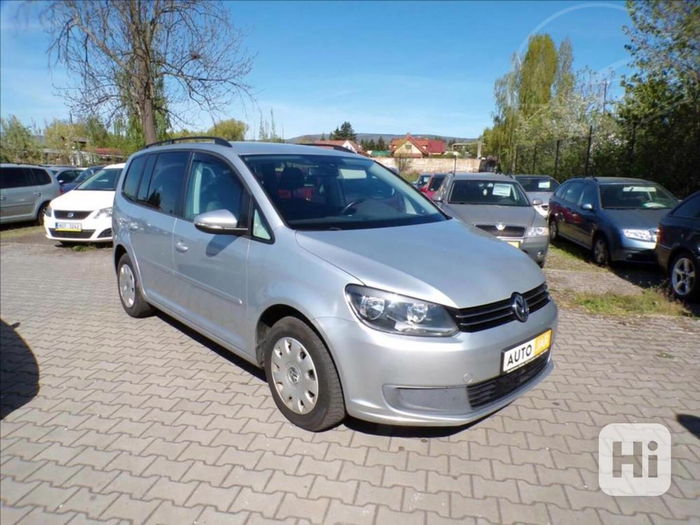 Volkswagen Touran 1,6 TDI DSG - foto 1