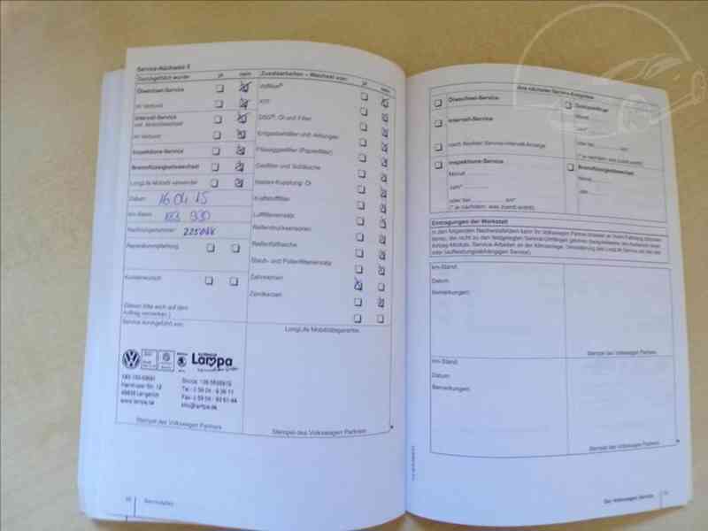 Volkswagen Touran 1,6 TDI DSG - foto 15