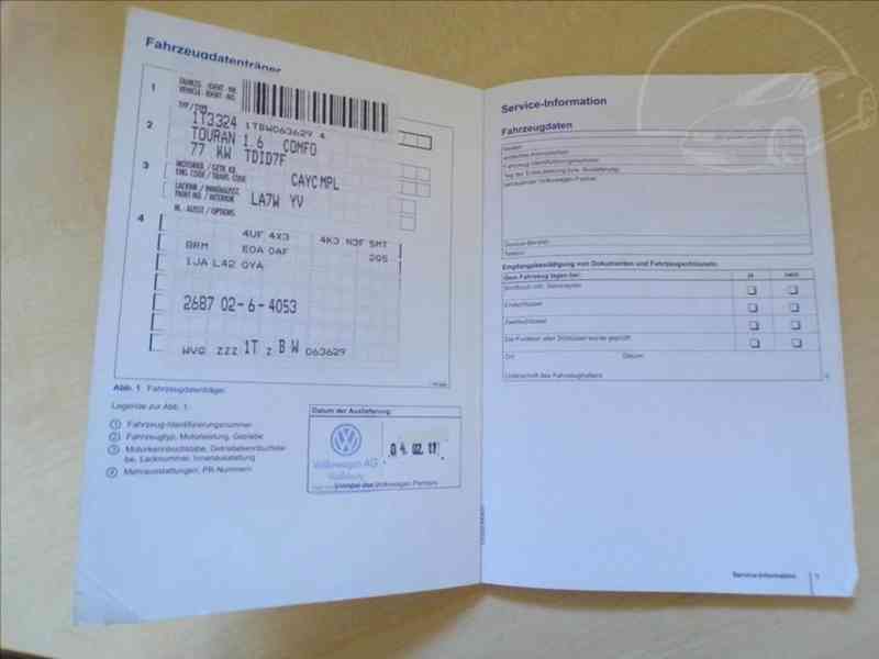 Volkswagen Touran 1,6 TDI DSG - foto 14