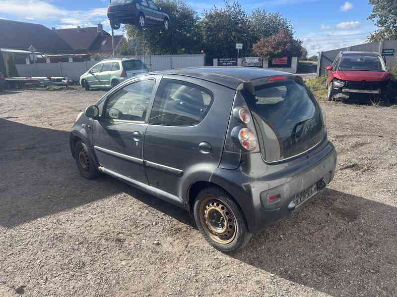 Citroen C1 1,0i 50KW 1KR prodám náhradní díly - foto 4