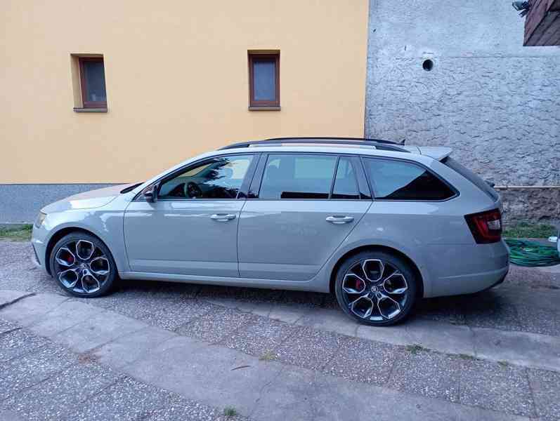 Škoda Octavia III TDI/135kW RS - foto 5