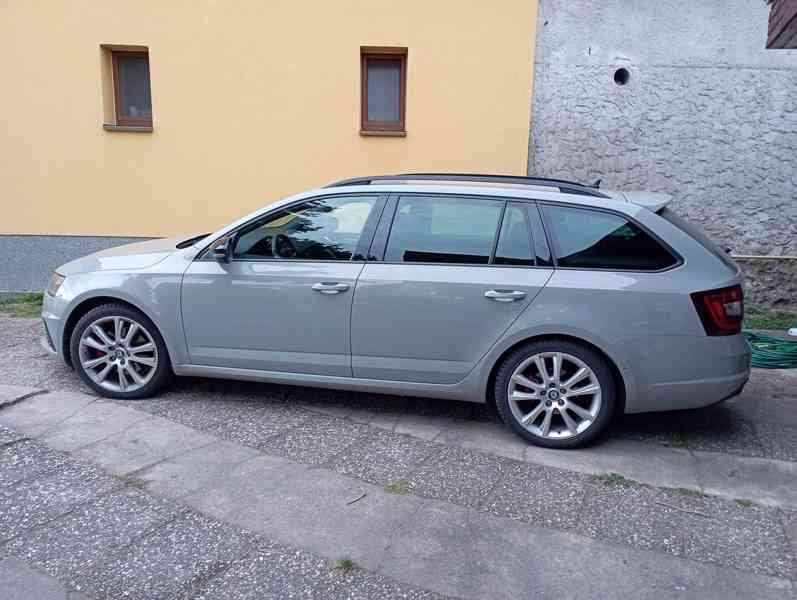 Škoda Octavia III TDI/135kW RS - foto 6