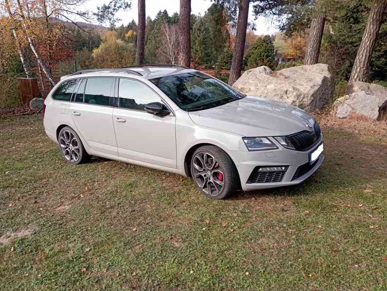 Škoda Octavia III TDI/135kW RS - foto 4