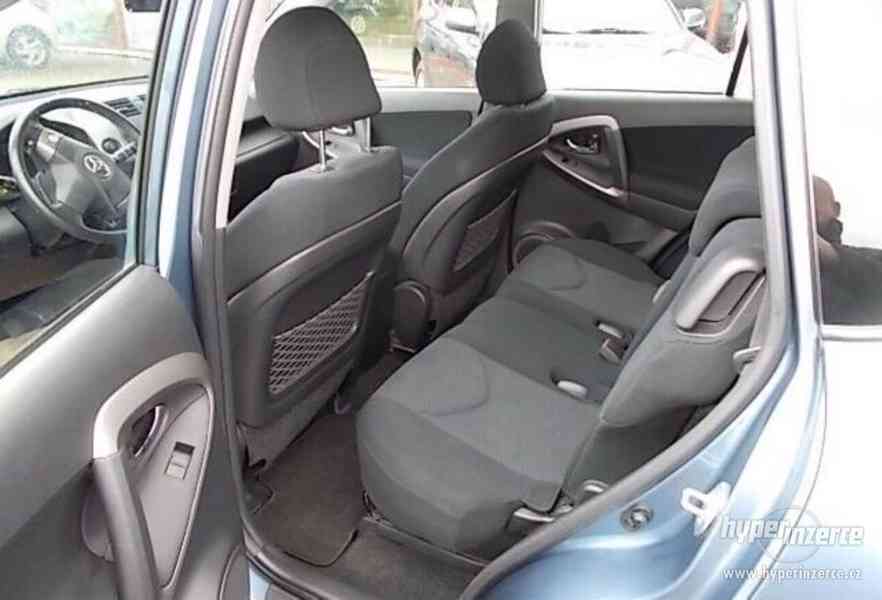 Toyota RAV4 Sol 2,0i benzín 112kw - foto 12