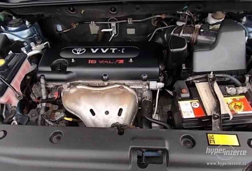 Toyota RAV4 Sol 2,0i benzín 112kw - foto 15