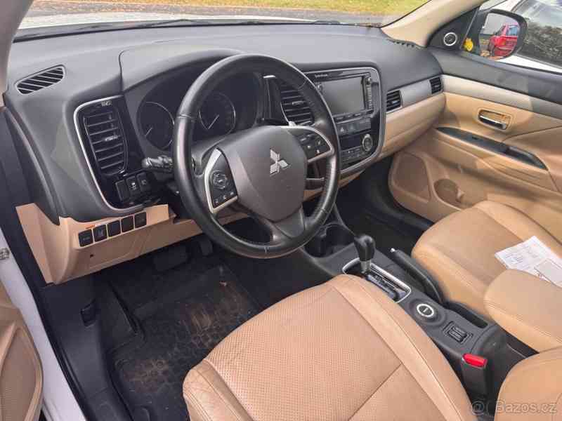 Mitsubishi Outlander 2,2 - foto 3