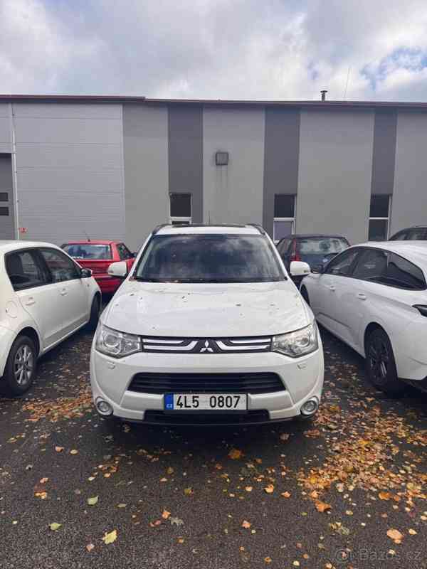 Mitsubishi Outlander 2,2 - foto 11