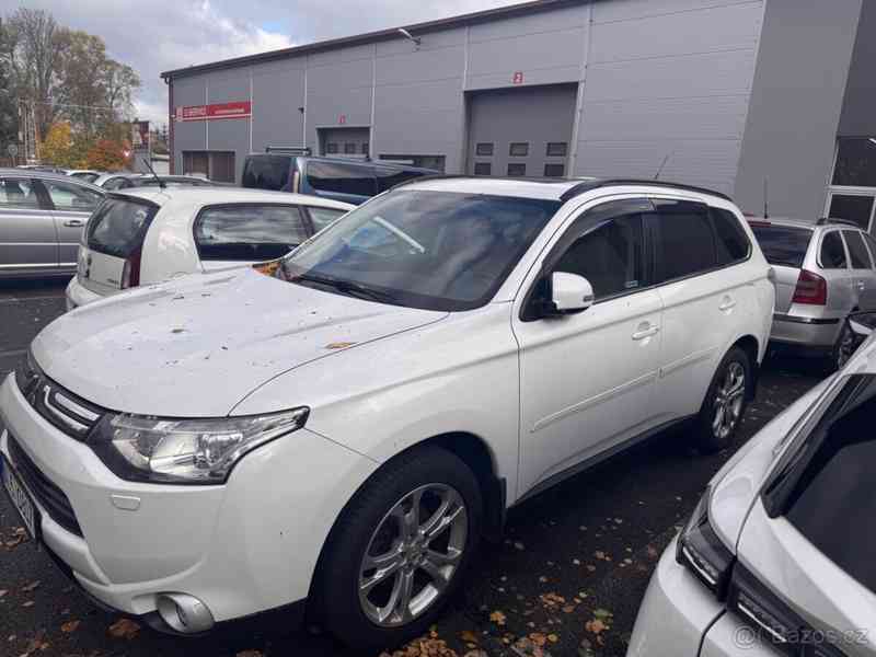Mitsubishi Outlander 2,2 - foto 2