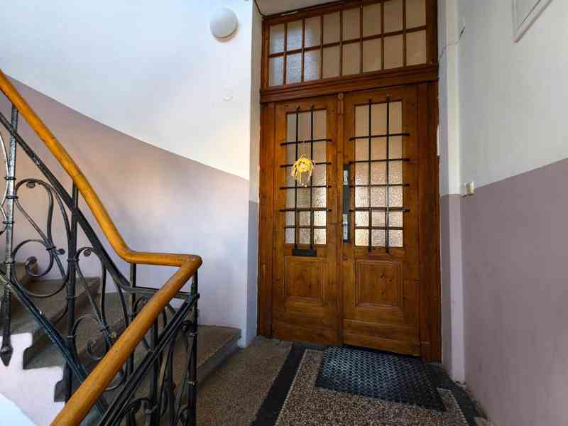 Pronájem 4+1, 125m2 (park.,zahr.)(Staré Město, nám. Štef.)  - foto 16