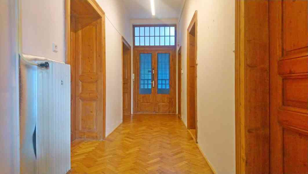 Pronájem 4+1, 125m2 (park.,zahr.)(Staré Město, nám. Štef.)  - foto 14