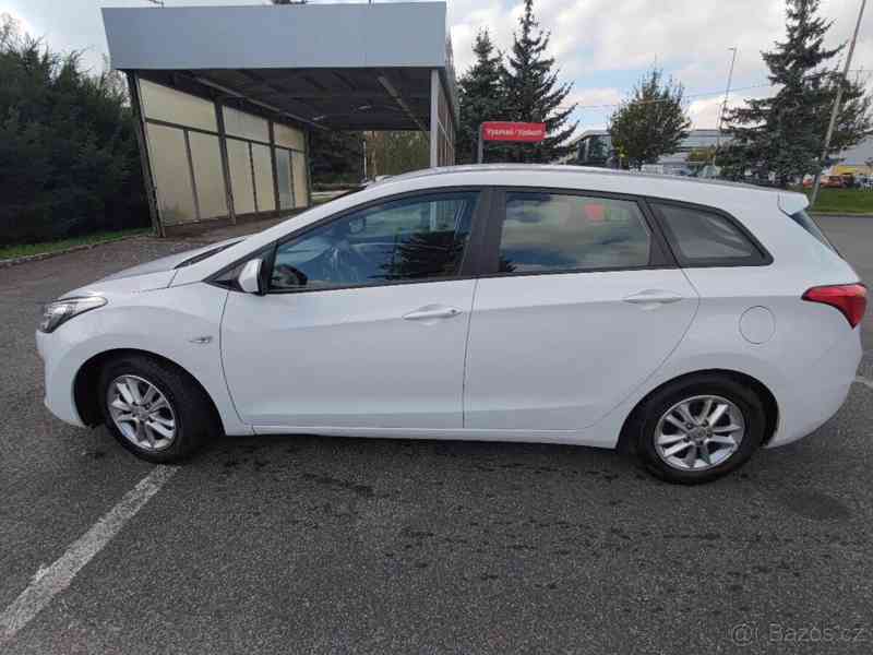 Hyundai i30 1,6   Huyndai i30 - foto 1