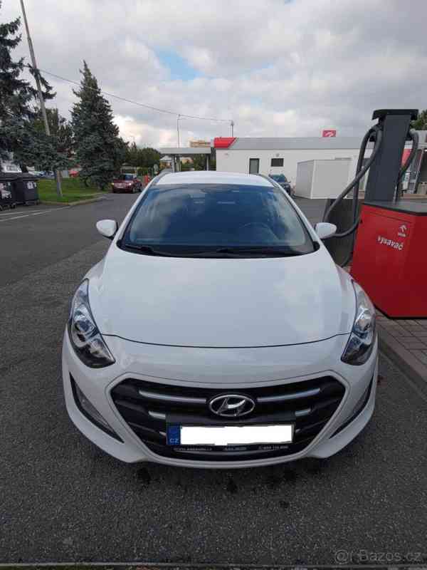 Hyundai i30 1,6   Huyndai i30 - foto 13