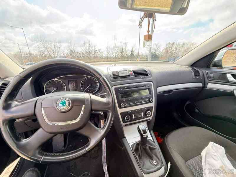 Škoda Octavia 2,0   II TDI 2012 - foto 6