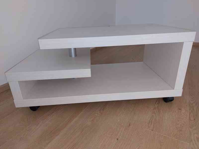 Pojízdný stolek - foto 3