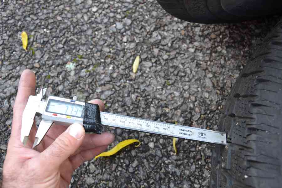 VW T5,T6 (6.1) - Sada pěkných zimních kol 205/65R16C zánovní - foto 19