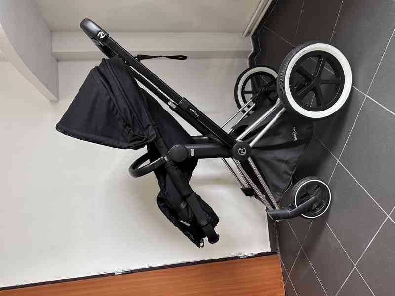 kočárek Cybex Priam – černý, ve skvělém stavu - foto 6