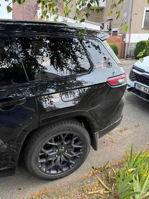 Jeep Grand Cherokee 5,7   Summit Reserve - foto 7