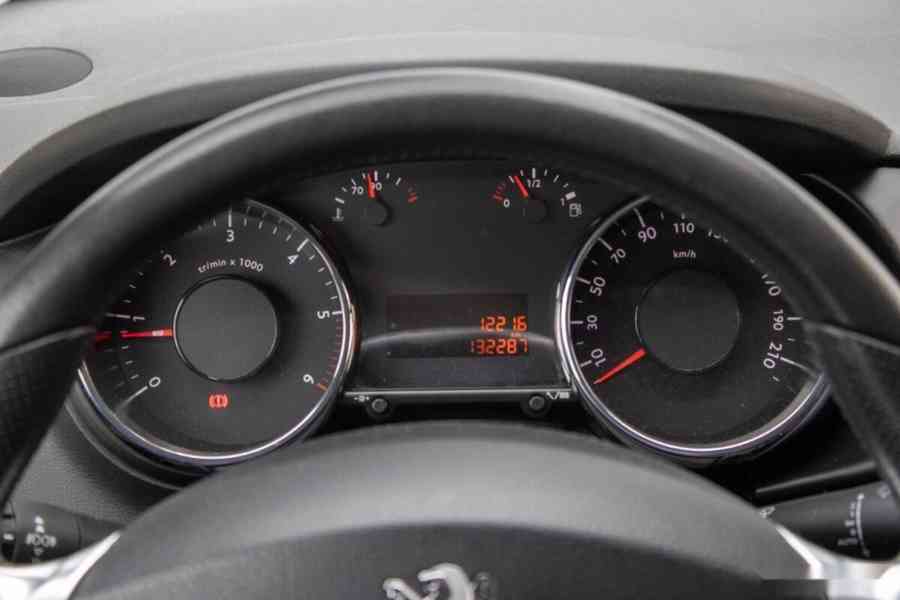 Peugeot 3008 1.6 BlueHDi S&S Active - foto 12