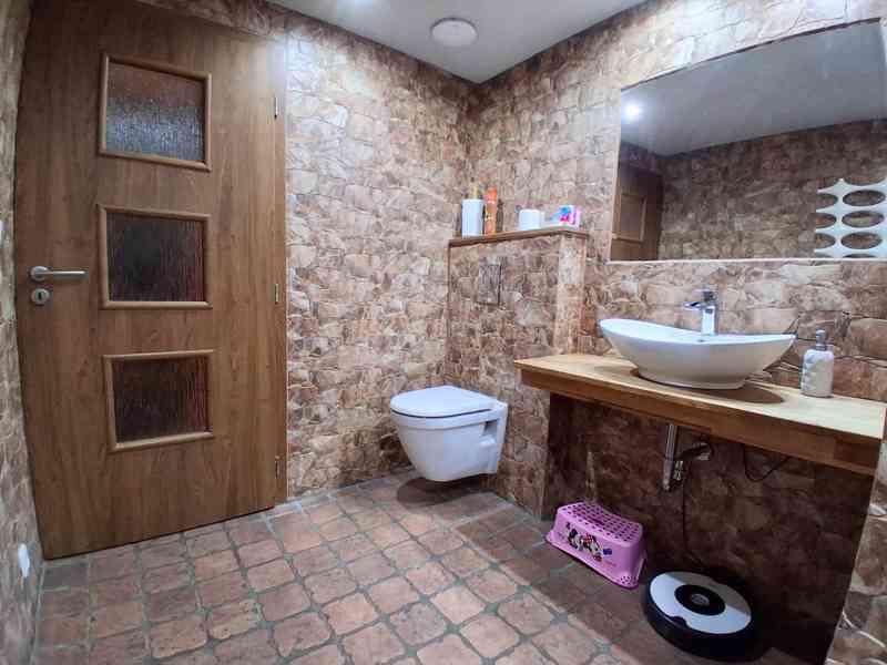 Prodej rodinného domu v centru České Lípy - foto 5