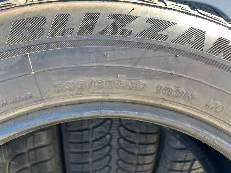 Prodám zánovní zimní pneumatiky značky BRIDGESTONE LM 80 EVO - foto 5