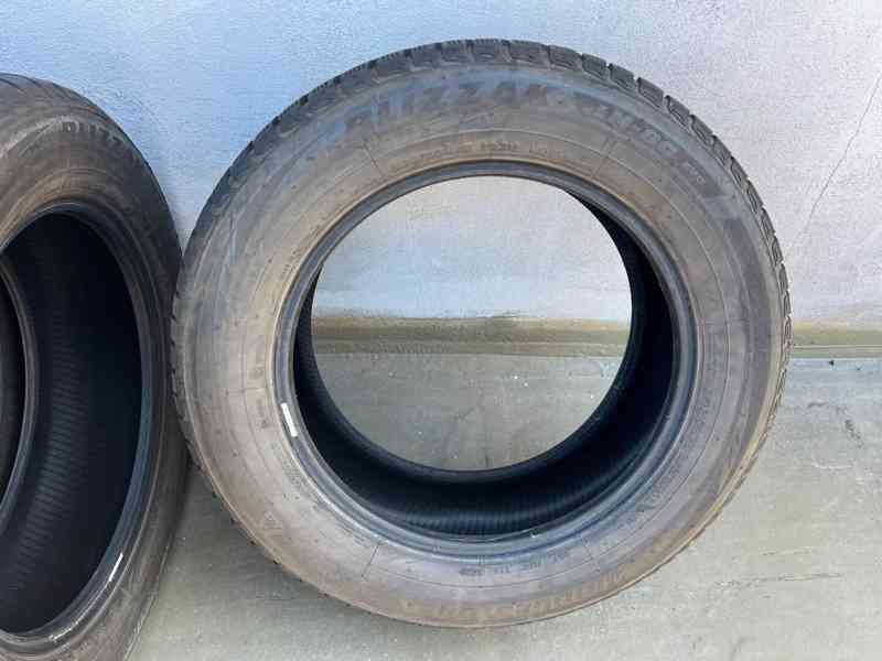 Prodám zánovní zimní pneumatiky značky BRIDGESTONE LM 80 EVO - foto 9