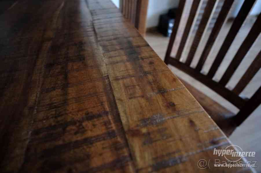 50% SLEVA Jídelní stůl s židlemi akáciové dřevo - foto 4