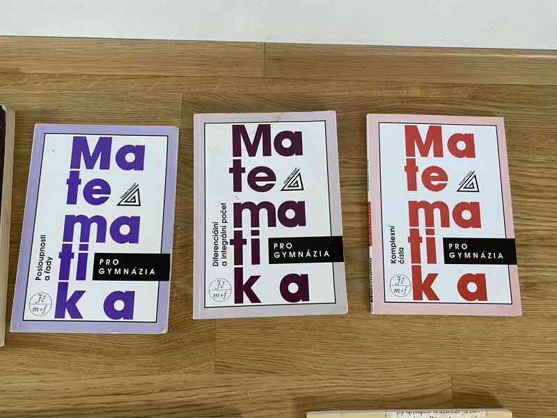 Učebnice k maturitě  - foto 7