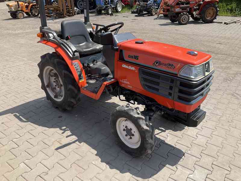 Traktor Kubota GB16, Výkon 16 Hp, Pohon 4x4 - foto 2