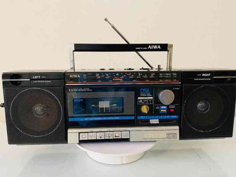 Radiomagnetofon Aiwa CS-240, rok 1985 - foto 17
