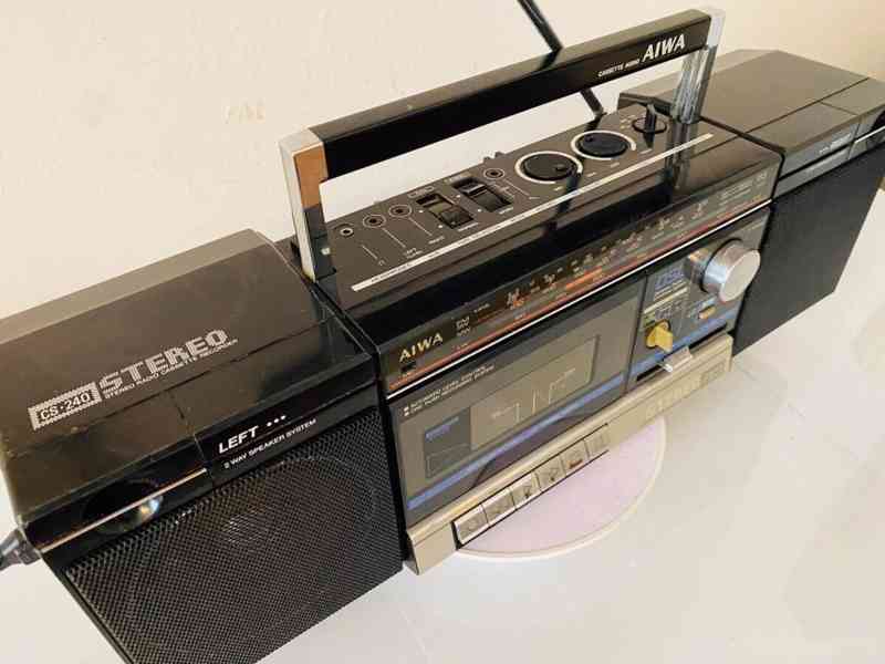 Radiomagnetofon Aiwa CS-240, rok 1985 - foto 7