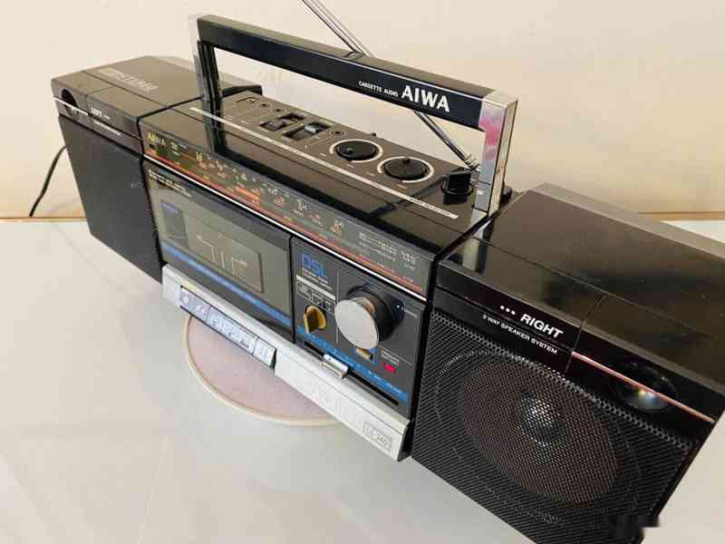 Radiomagnetofon Aiwa CS-240, rok 1985 - foto 10